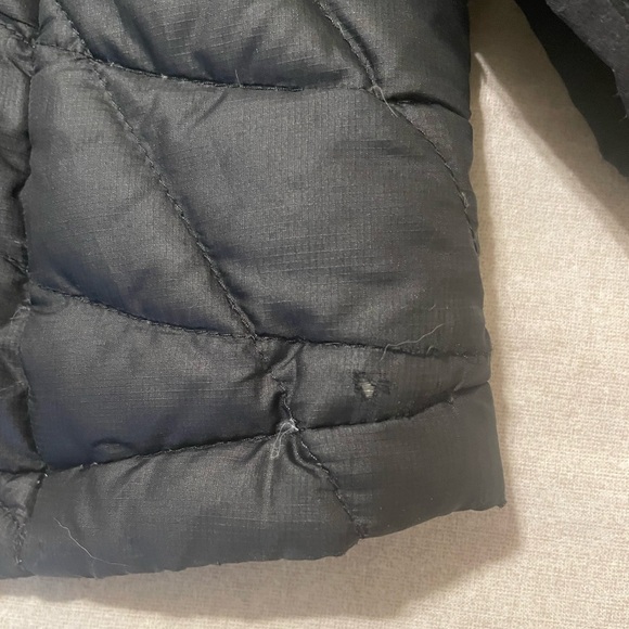 Patagonia Women's Black Down Sweater Jacket - Smal - Picture 9 of 9